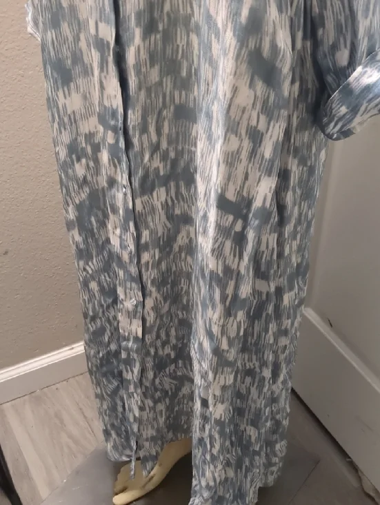 Banana Republic Blue and White Abstract Print Maxi Dress - Picture 4 of 10